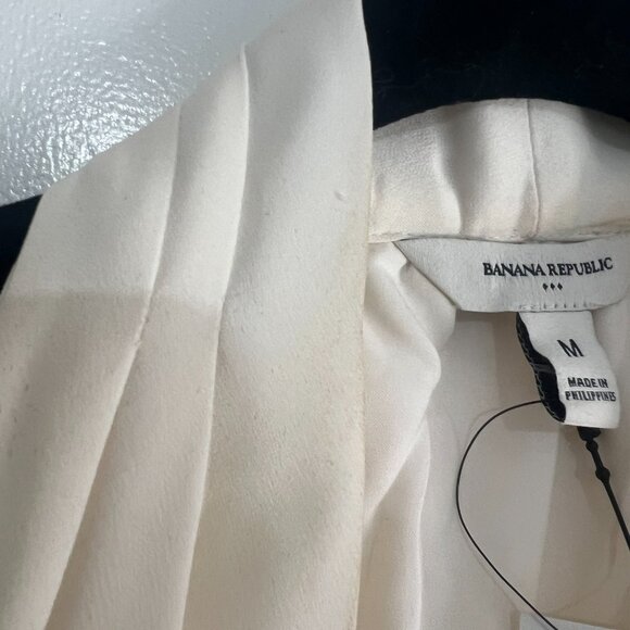 Banana Republic Tie Front Cropped Halter Top - Size M - NWT - Picture 8 of 13